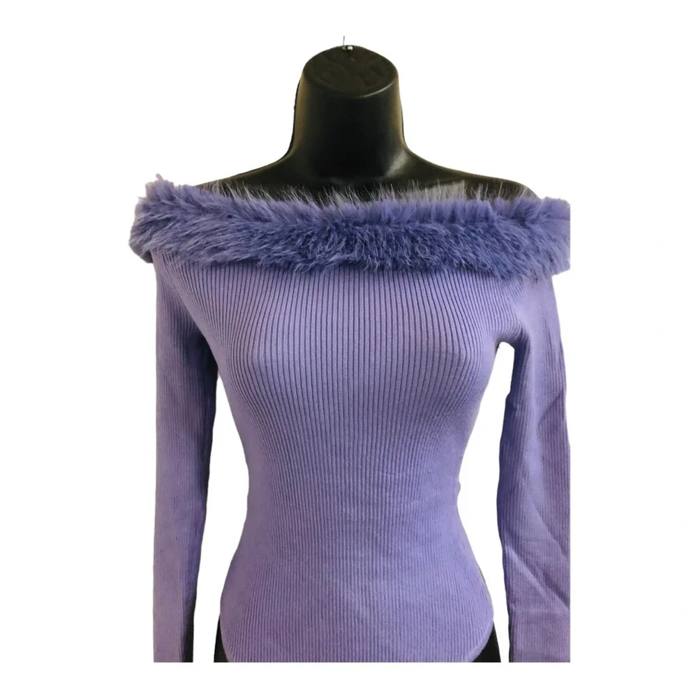Purple faux‎ fur trim off the shoulder ribbed sweater knit bodysuit size large - Picture 17 of 17